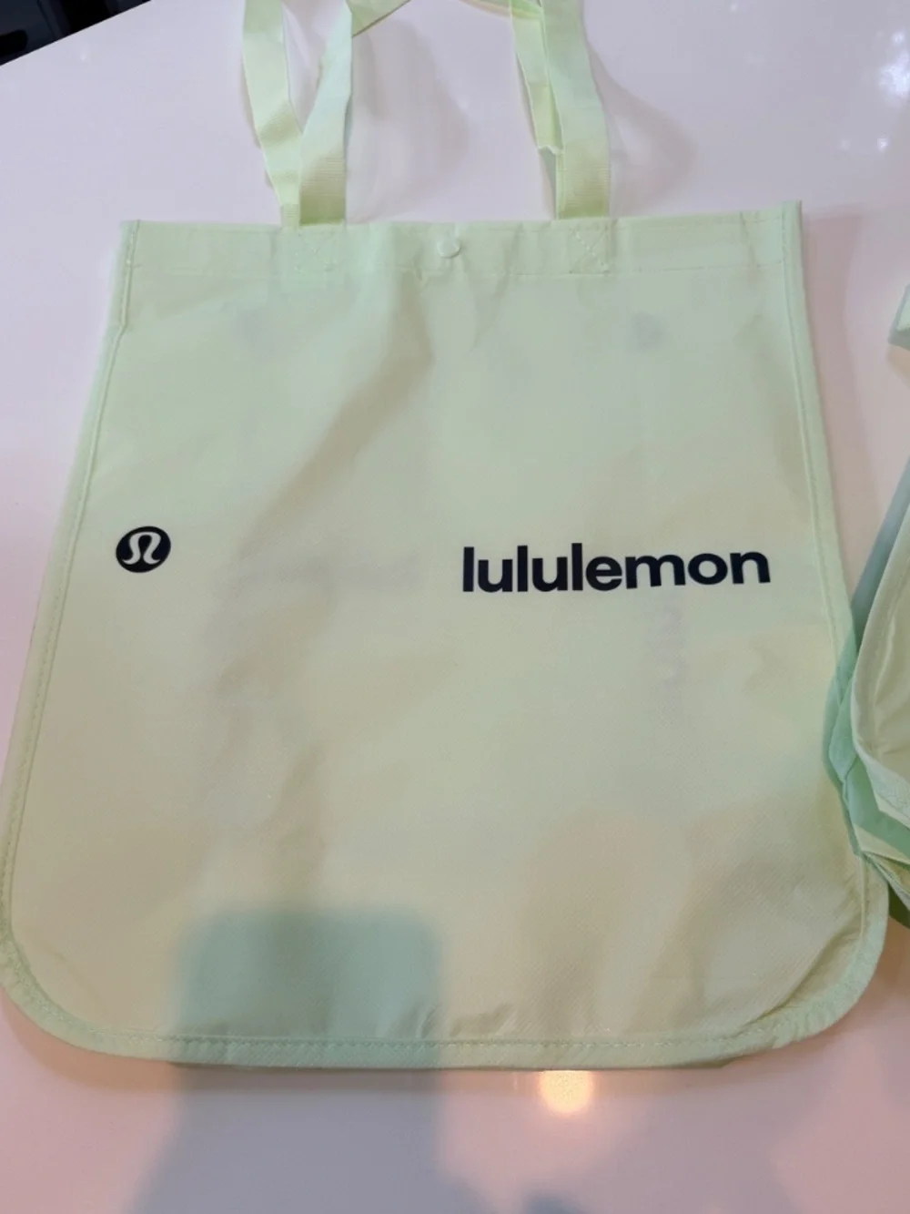 Lululemon Reusable Pastel Green SMALL & LARGE Bag/Tote - Lot Of 2